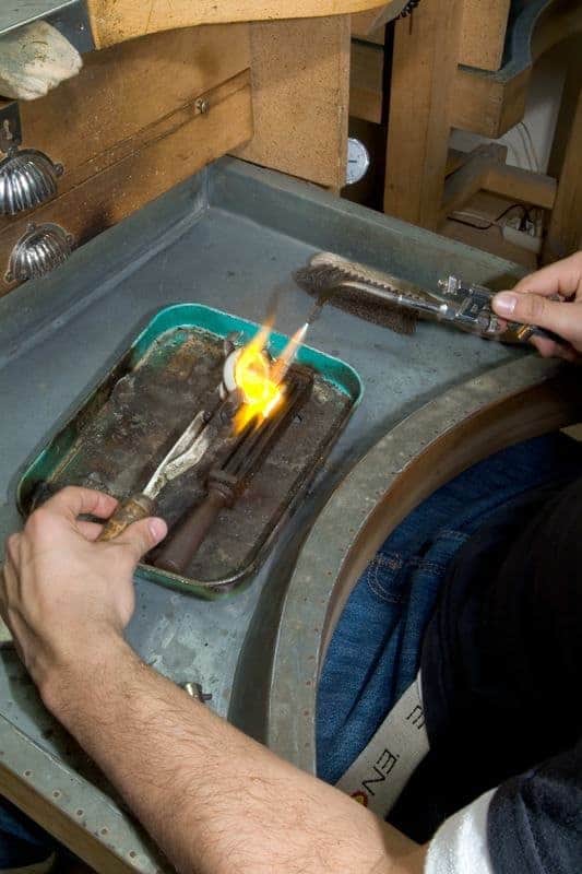 CIO Joyeros - Taller - Alta joyería personalizable Franco Da Vinci - Sevilla